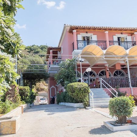 Maria Apartments Agios Georgios Pagon Ngoại thất bức ảnh