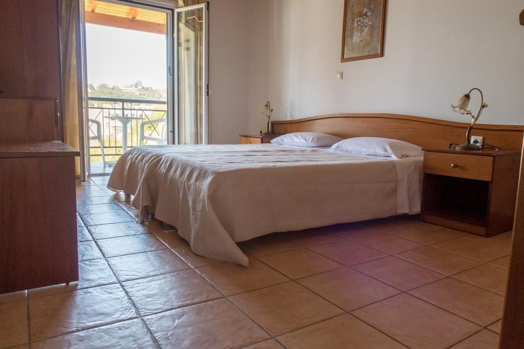 Maria Apartments Agios Georgios Pagon Ngoại thất bức ảnh